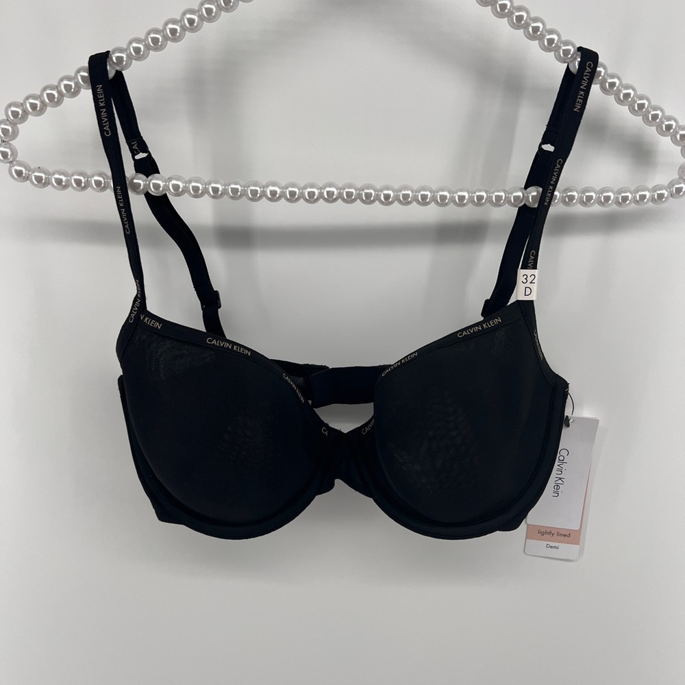 Calvin Klein Lightly Lined Demi Bra Black US Size 32D NWT